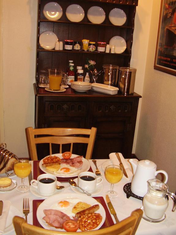 Weybourne Guest House Тенби Екстериор снимка